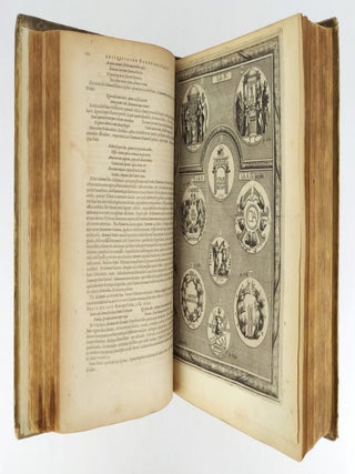 ANTIQUITATUM ROMANARUM CORPUS ABSOLUTISSIMUM, CUM NOTIS DOCTISSIMIS AC LOCUPLETISSIMIS [I. DE PRISCIS ROMAN. GENTIBUS AC FAMILIIS. II. DE TRIBUBUS ROM.. XXXV. RUSTICIS ATQUE URBANIS. III. DE LUDIS FESTISQUE ROM. EX KALENDARIO VETERE. CUM INDICE LOCUP