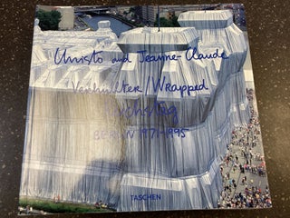 1343560 WRAPPED REICHSTAG BERLIN 1971-1995 [SIGNED]. Christo, Jeanne-Claude, Wolfgang Volz