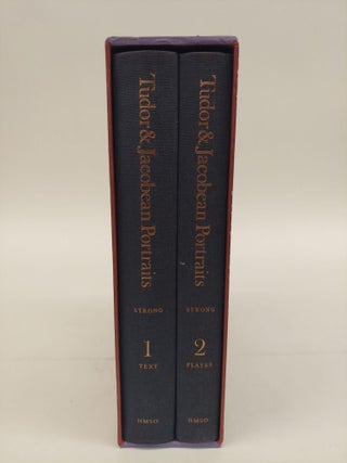 1366417 TUDOR AND JACOBEAN PORTRAITS [2 VOLUMES]. Roy Strong