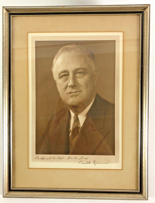 1371160 FRANKLIN D. ROOSEVELT SIGNED INSCRIBED PHOTOGRAPH. Franklin D. Roosevelt