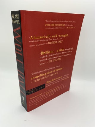 1371870 WOLF HALL. Hilary Mantel