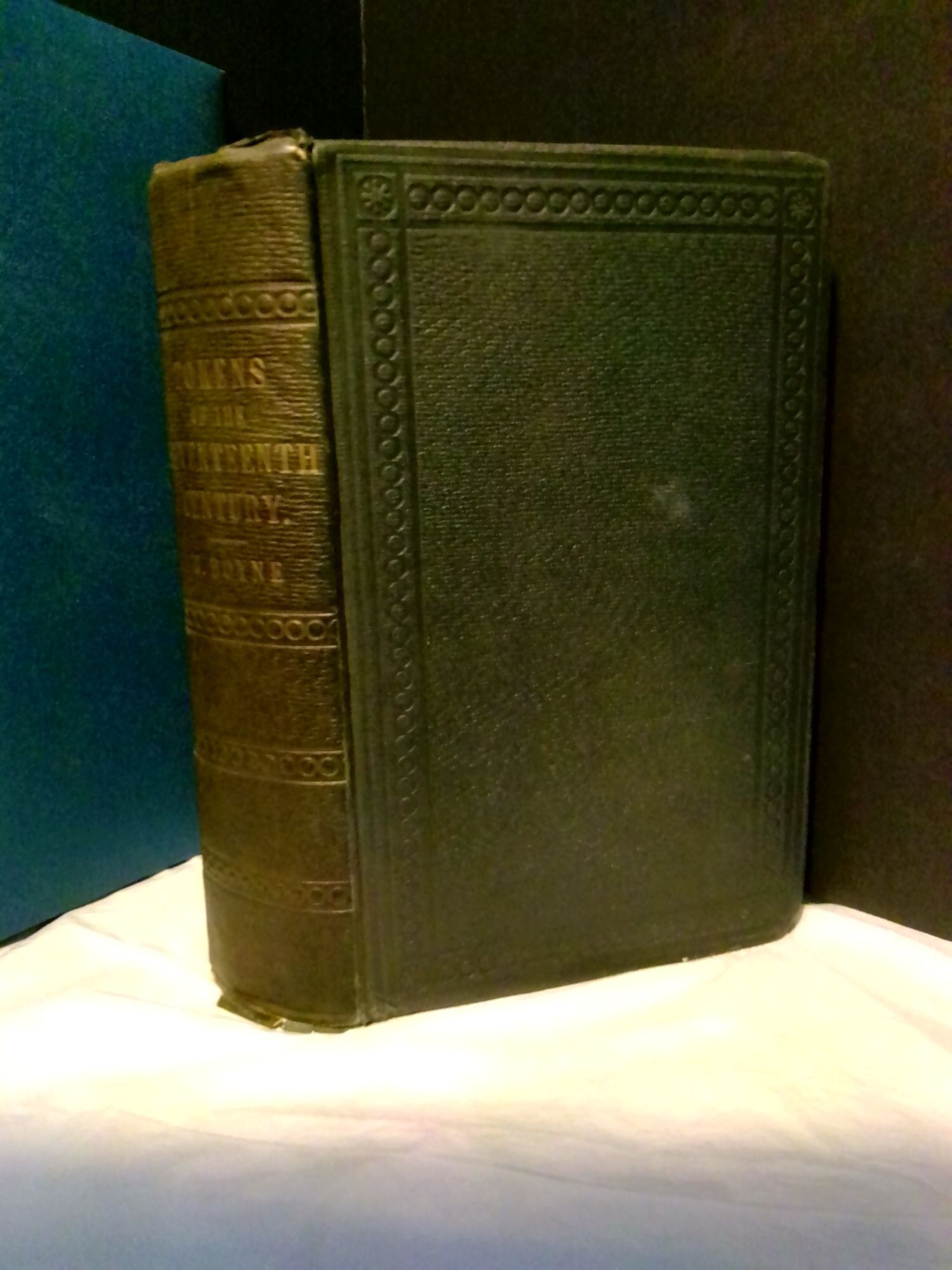 1374765 TOKENS ISSUED IN THE SEVENTEENTH CENTURY IN ENGLAND, WALES, AND IRELAND BY CORPORATIONS, MERCHANTS, TRADESMEN, ETC. William Boyne.
