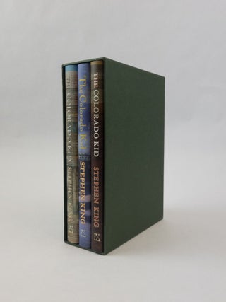 1376359 THE COLORADO KID [Three volumes]. Stephen King, JK Potter, Edward Miller, Glen Chadbourne