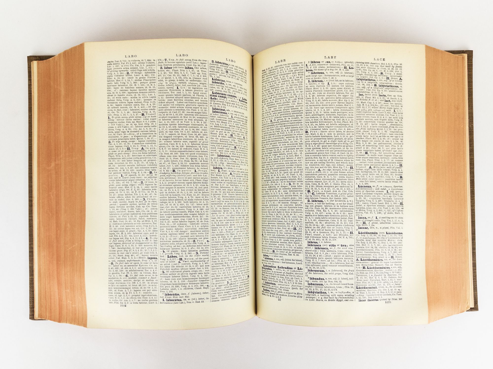 HARPER'S LATIN DICTIONARY : A NEW LATIN DICTIONARY FOUNDED ON THE ...