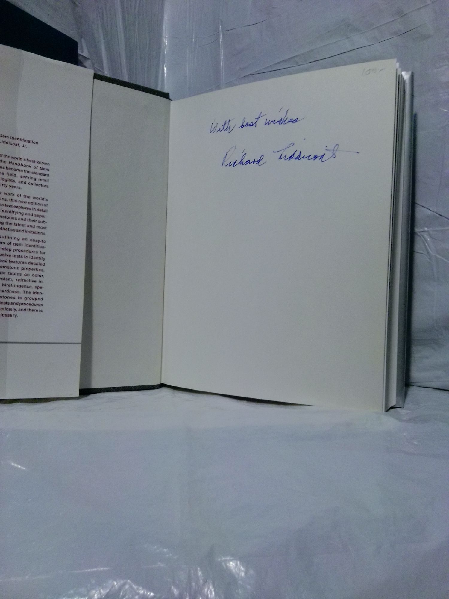 HANDBOOK OF GEM IDENTIFICATION INSCRIBED | Richard T. Liddicoat Jr