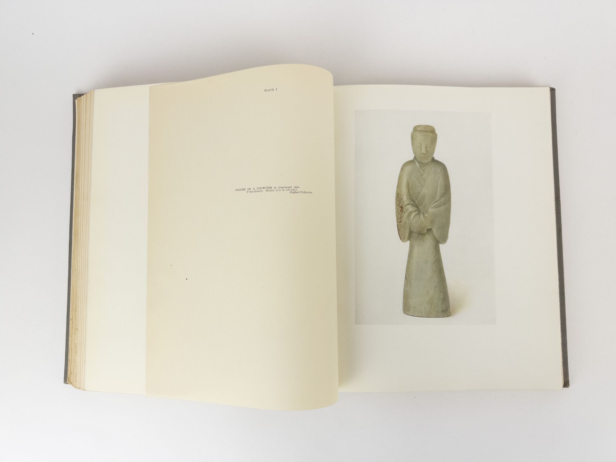 First Chinese Pope EARLY CHINESE JADES | Una Pope-Hennessy | First Edition