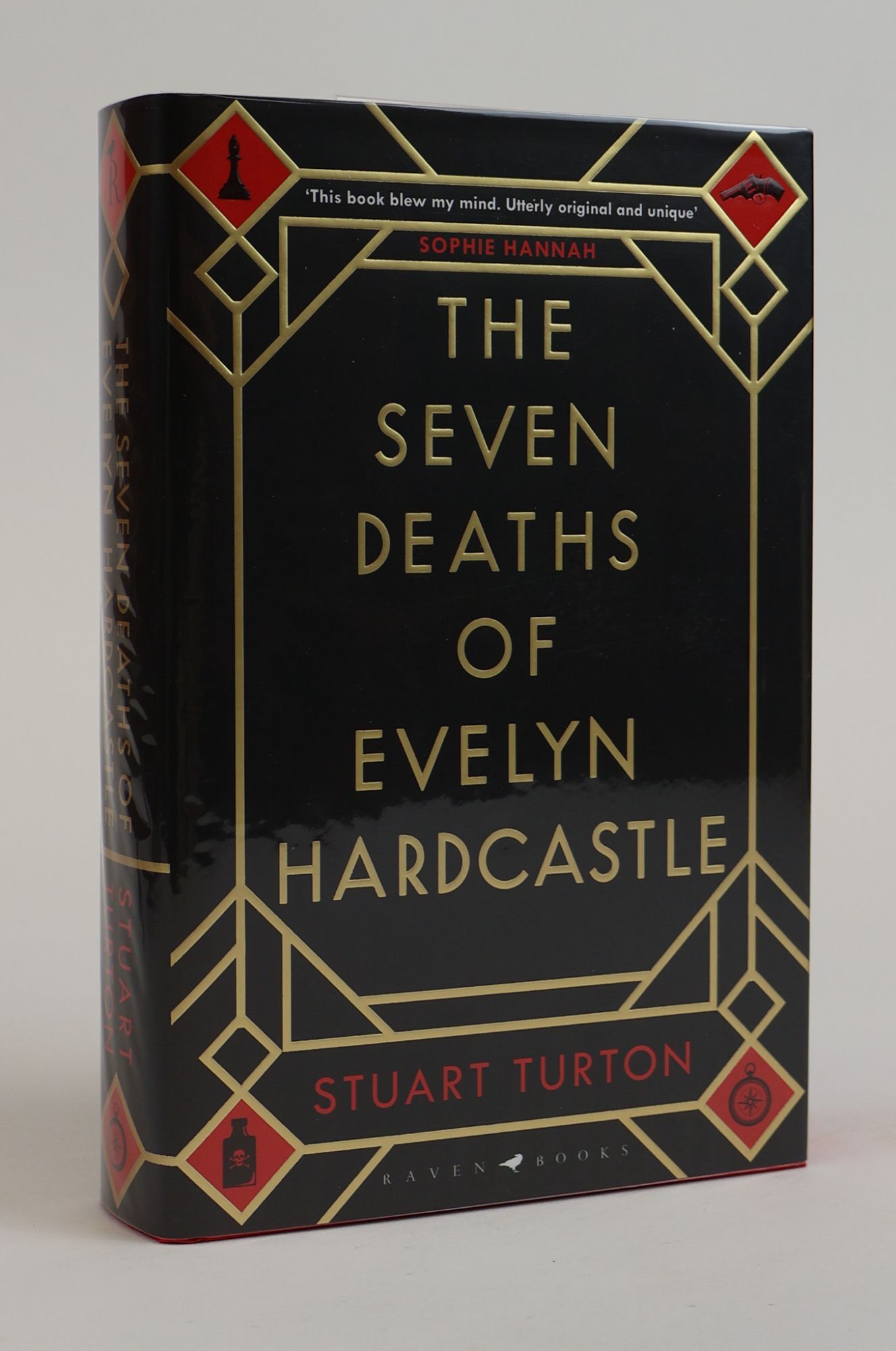 THE SEVEN DEATHS OF EVELYN HARDCASTLE Signed | Stuart Turton