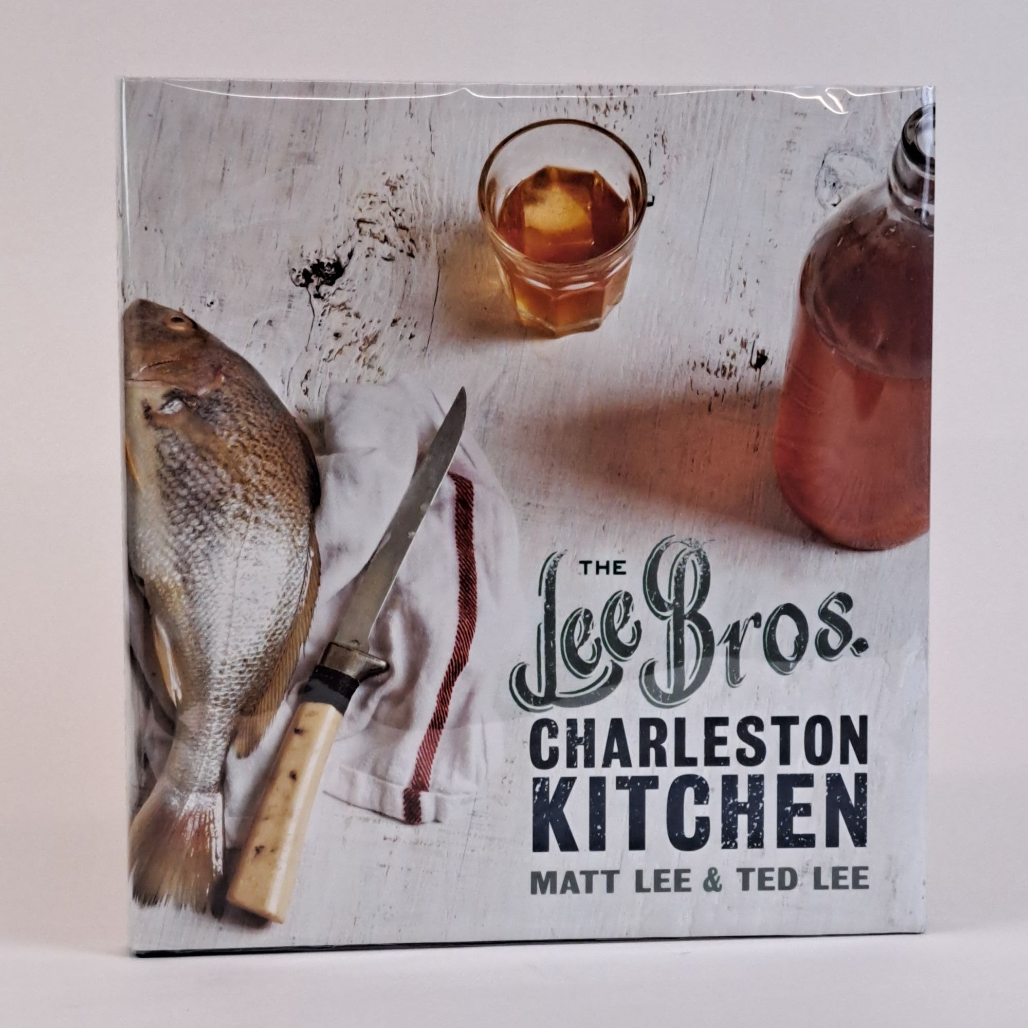 1387210 THE LEE BROS. CHARLESTON KITCHEN [Signed]. Matt Lee, Ted Lee.
