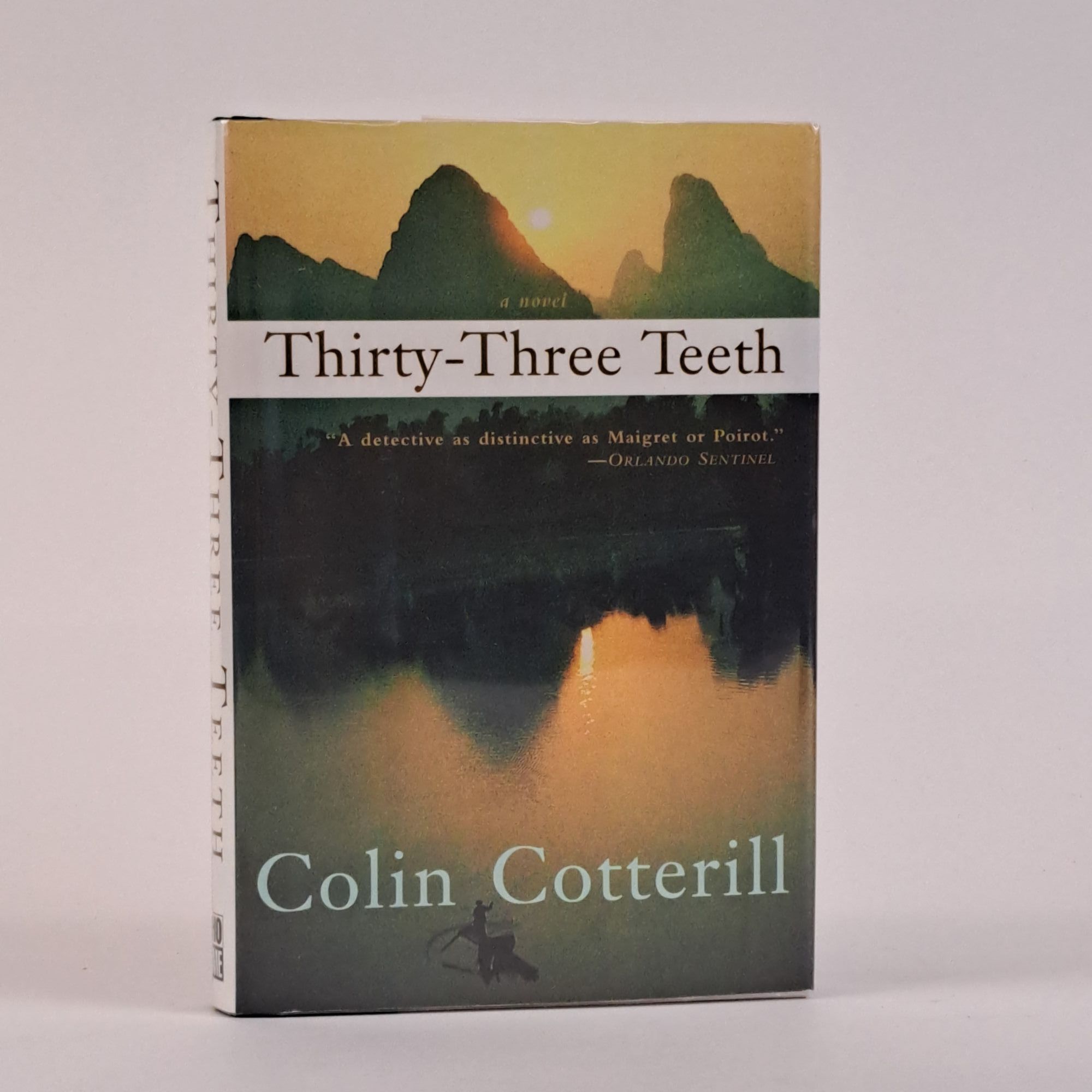 1390862 THIRTY-THREE TEETH [Signed]. Colin Cotterill.