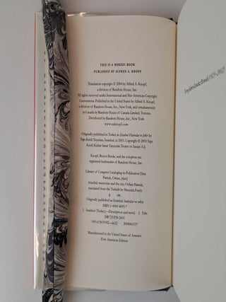ISTANBUL: MEMORIES AND THE CITY [Signed]