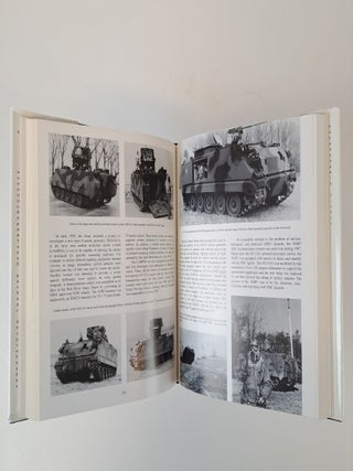 BRADLEY : A HISTORY OF AMERICAN FIGHTING AND SUPPORT VEHICLES