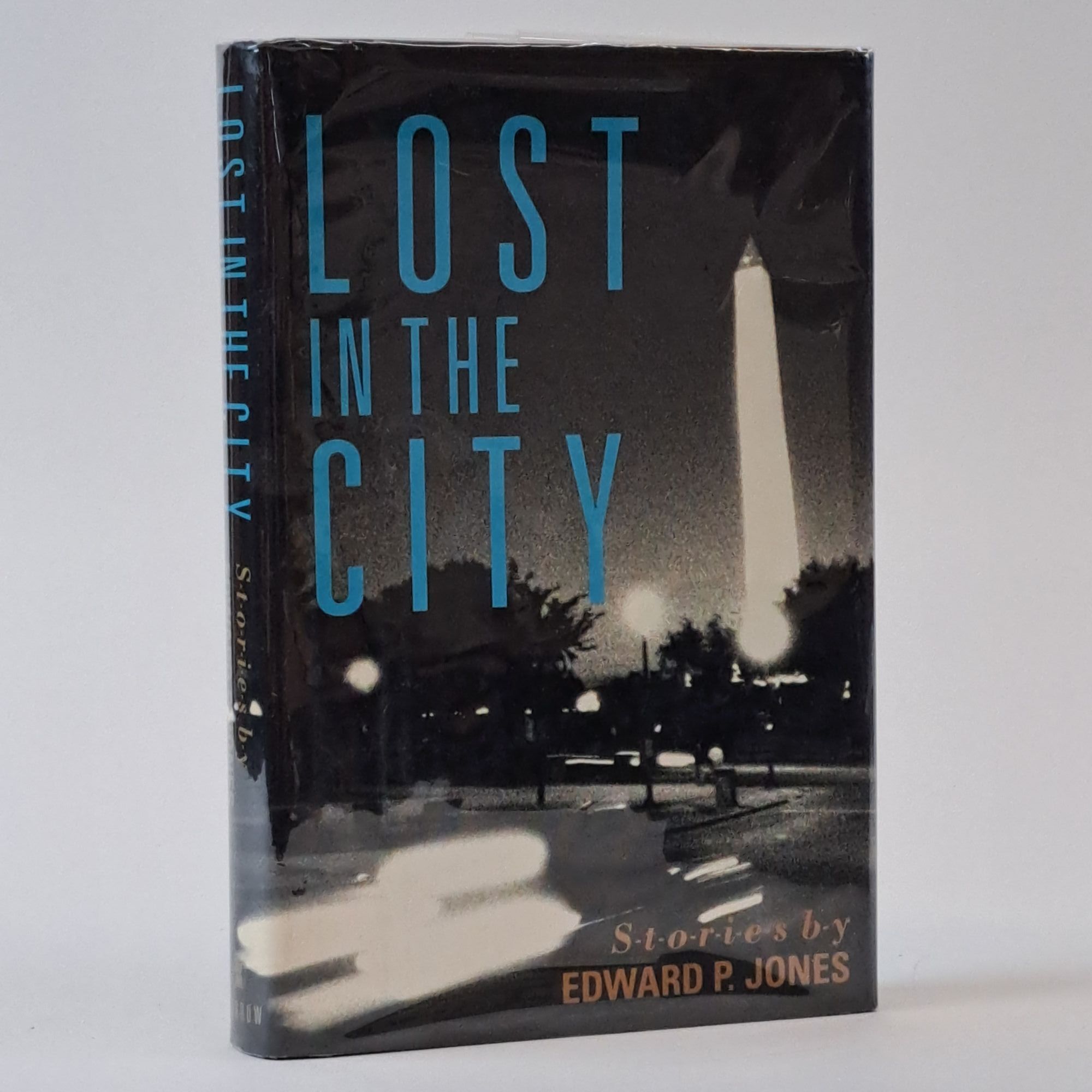 1394461 LOST IN THE CITY [Signed]. Edward P. Jones, Amos Chan.