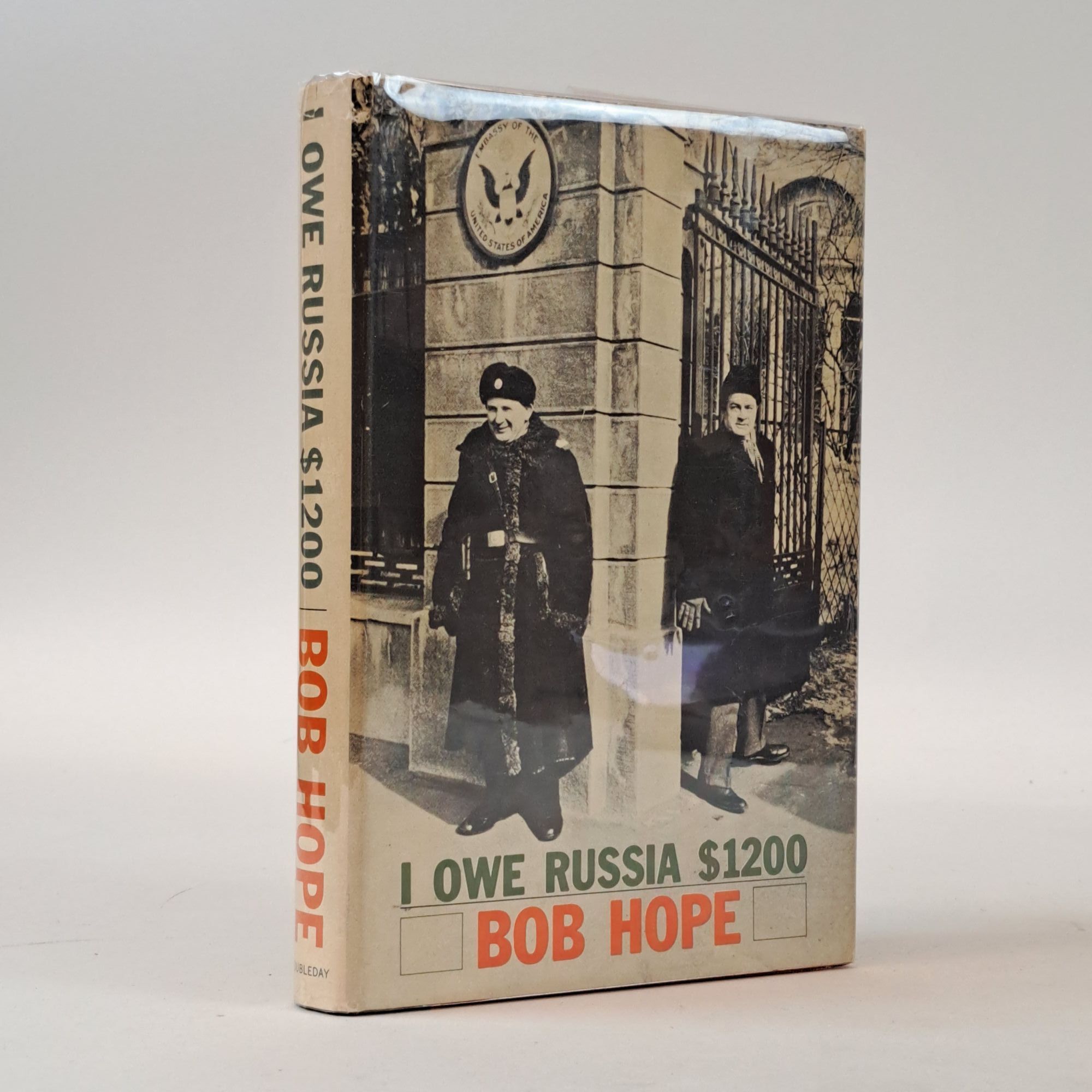 1400043 I OWE RUSSIA $1200 [Inscribed to Deena Clark]. Bob Hope.
