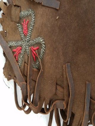 EARLY 1900s OJIBWE OR CHIPPEWA SUEDE BEADED PILLOW