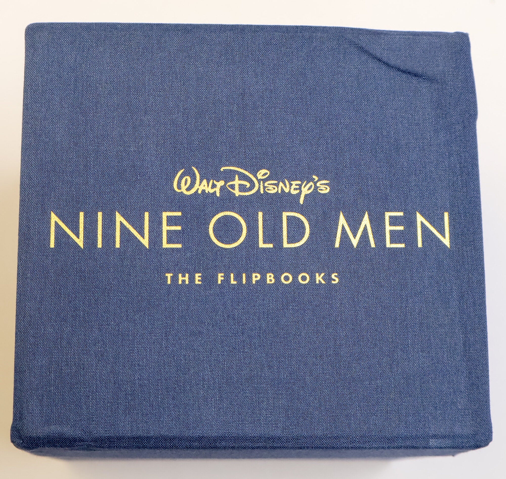 WALT DISNEY