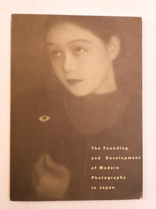 1413117 THE FOUNDING AND DEVELOPMENT OF MODERN PHOTOGRAPHY IN JAPAN