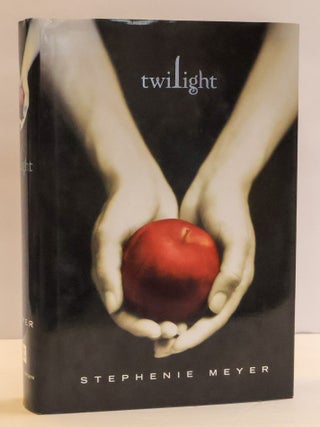 1413411 TWILIGHT. Stephenie Meyer