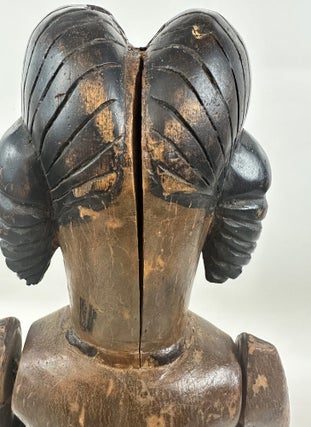 NIGERIAN PAINTED WOOD FEMALE FIGURE WITH MOVABLE ARMS