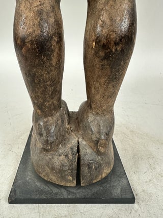 BAULE WOODEN MALE FIGURE HOLDING A BOWL, IVORY COAST