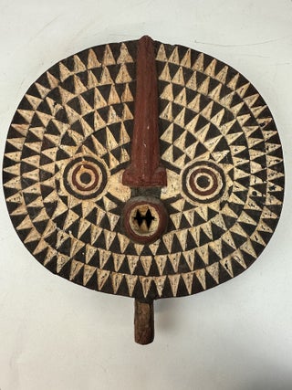 1413776 BOBO BWA CIRCULAR HAND PAINTED WOODEN MASK, BURKINA FASO