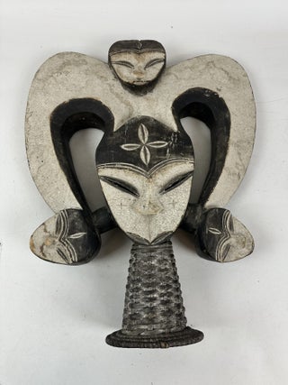 1413964 BAKOTA FOUR-FACED GUARDIAN MASK, GABON