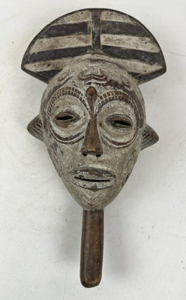 1413967 BENA LULUA, PAINTED WOODEN MASK, DEMOCRATIC REPUBLIC OF THE CONGO