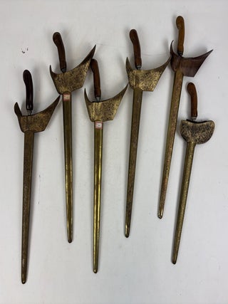 20th CENTURY INDO-PERSIAN CEREMONIAL KRIS DAGGER LOT