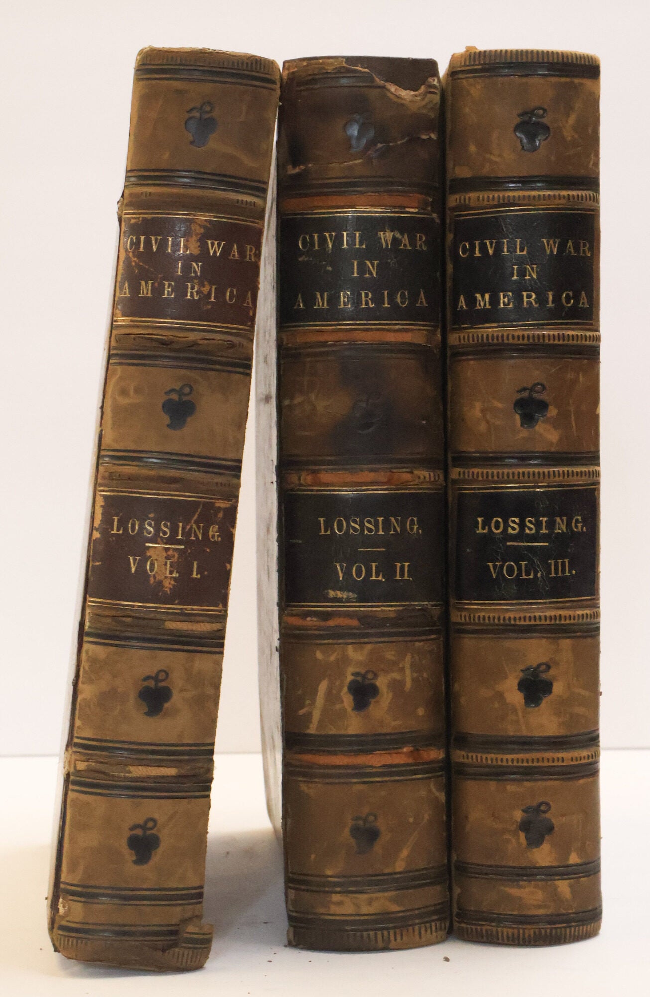 1415735 PICTORIAL HISTORY OF THE CIVIL WAR IN THE UNITED STATES [Three Volumes]. Benson J. Lossing.