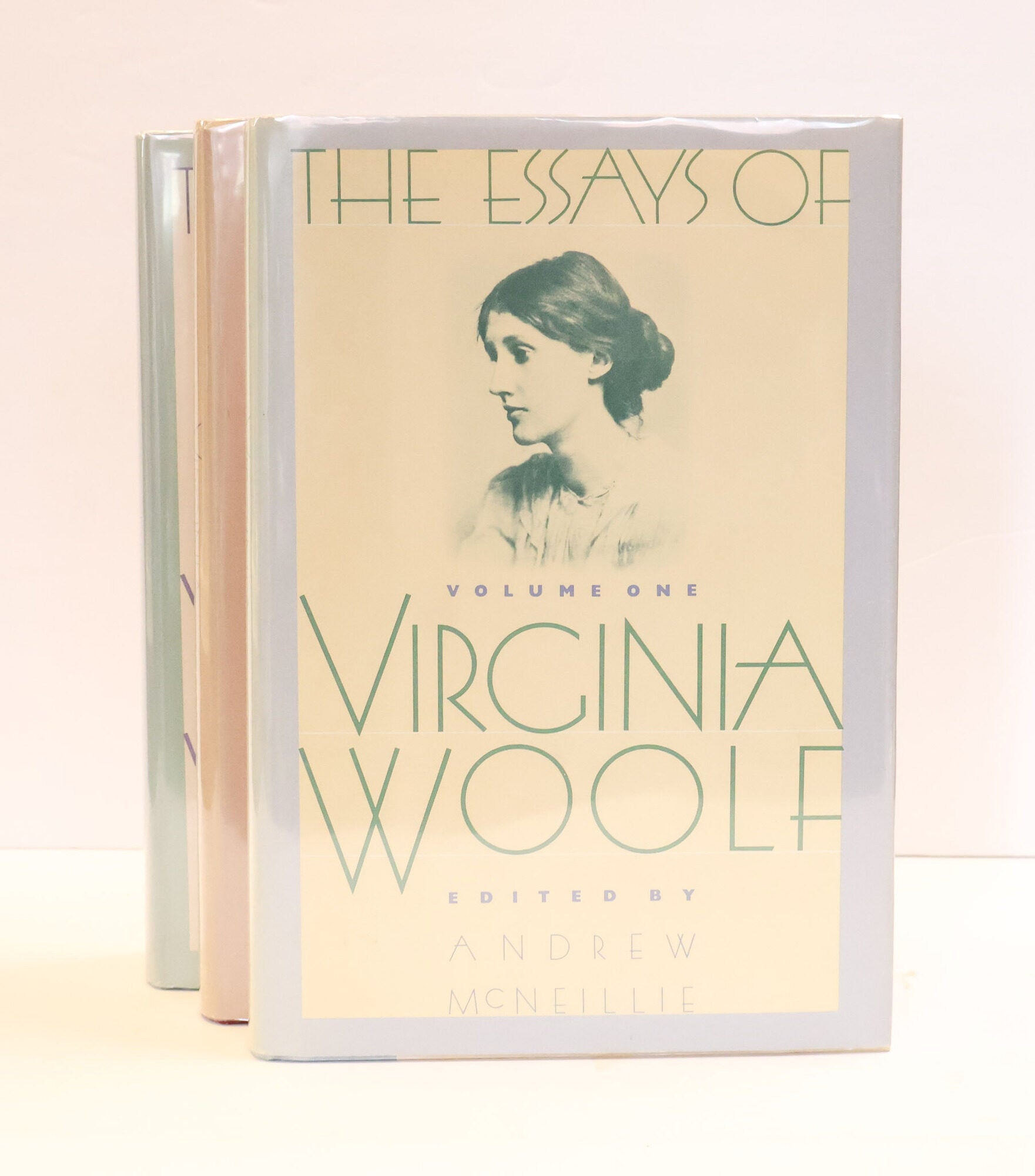1415963 THE ESSAYS OF VIRGINIA WOOLF [Three Volumes]. Virginia Woolf, Andrew McNeillie.