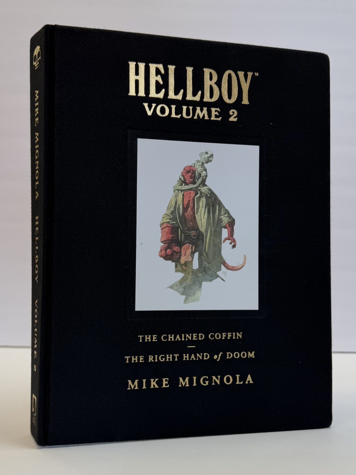 1417048 HELLBOY: VOLUME TWO [The Chained Coffin; The Right Hand of Doom]. Mike Mignola.